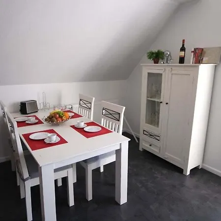 Holiday home Water Lily, Ariana *